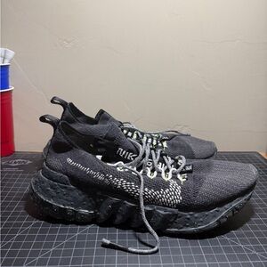 Nike Black and Gray Men's Sneakers